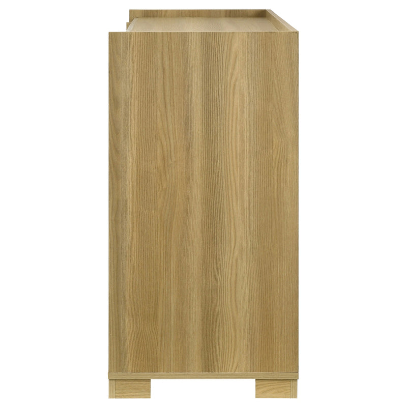 Hyland Dresser