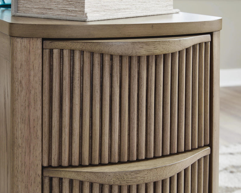 Camdill Chairside End Table