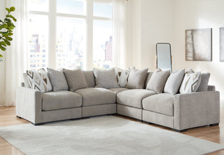 Aslan Court Sectional image