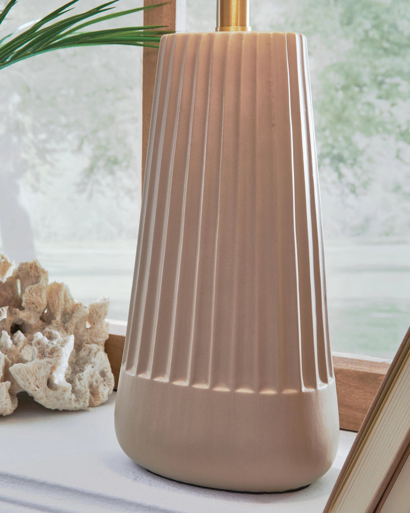 Dellner Table Lamp