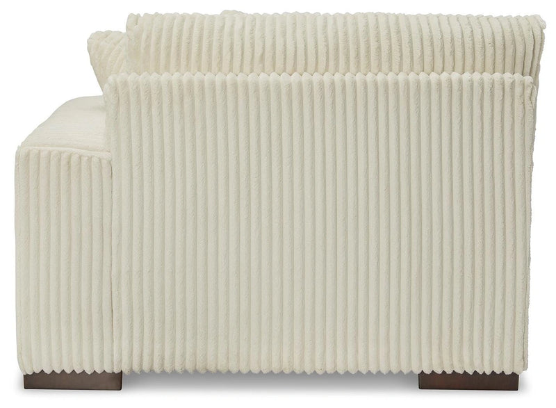 Lindyn Sectional with Chaise