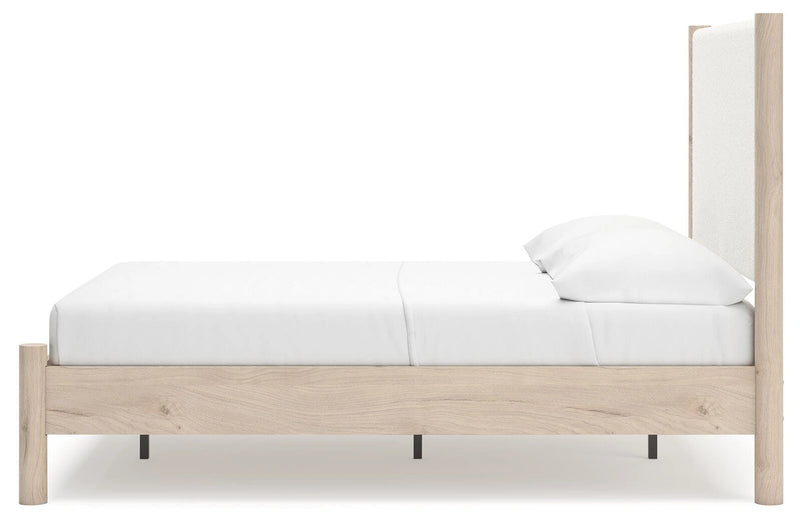 Cadmori Upholstered Bed