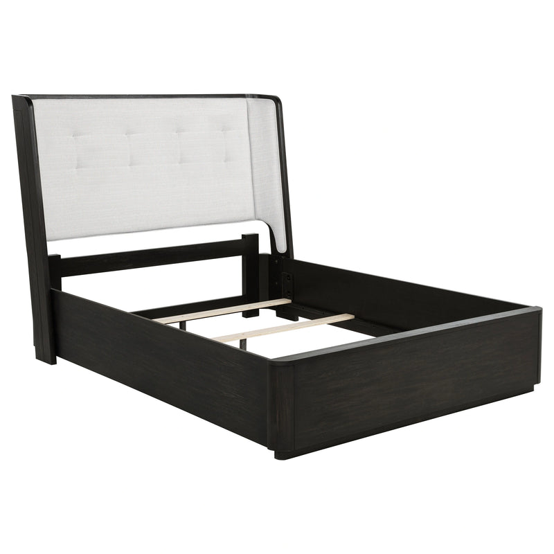 Leandro Bedroom Set