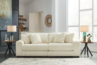 Lindyn 2-Piece Sectional Sofa image