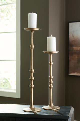 Larwick Candle Holder (Set of 2) image