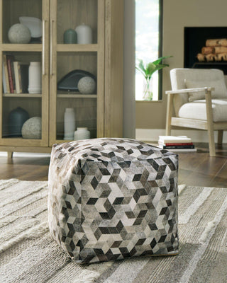 Albermarle Pouf image