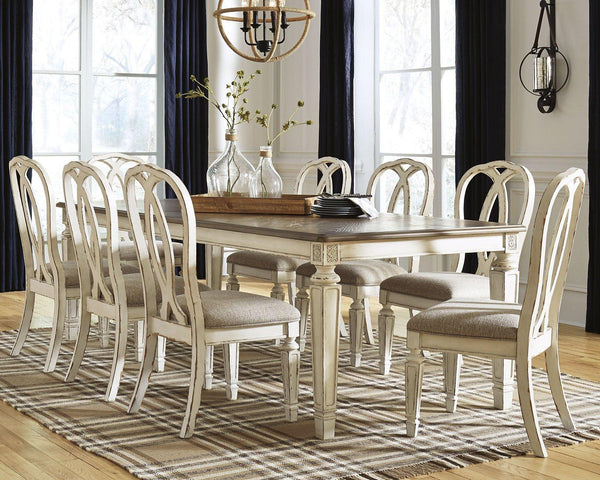 Realyn Dining Room Set