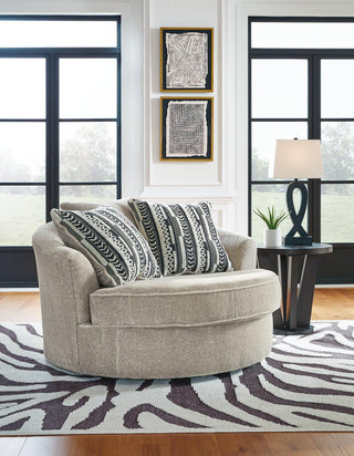 Calnita Oversized Swivel Accent Chair image