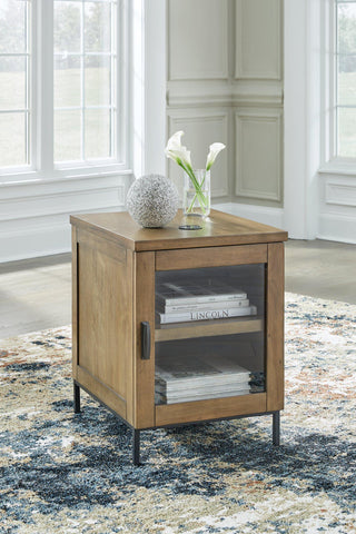 Torlanta Chairside End Table image
