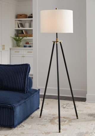 Cashner Floor Lamp image