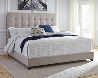 Dolante Upholstered Bed image