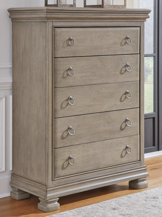 Lexorne Chest of Drawers image