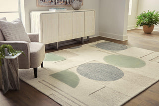 Dallane 5' x 7' Rug image