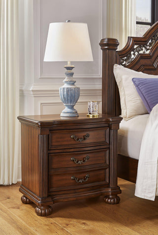 Lavinton Nightstand image