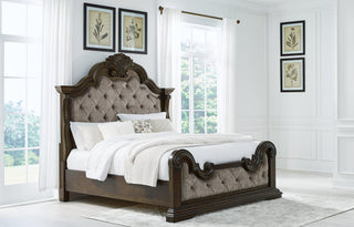 Maylee Upholstered Bed image