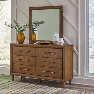 Lyncott Dresser and Mirror image