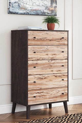 Piperton Chest of Drawers image