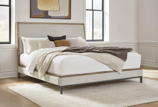 Tomtyn Upholstered Bed image