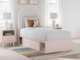 Wistenpine Upholstered Bed with Storage image