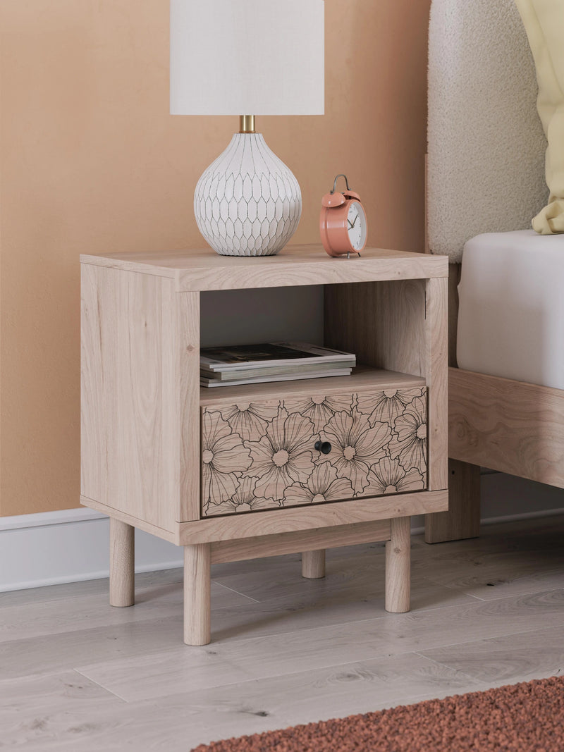 Arloster Nightstand