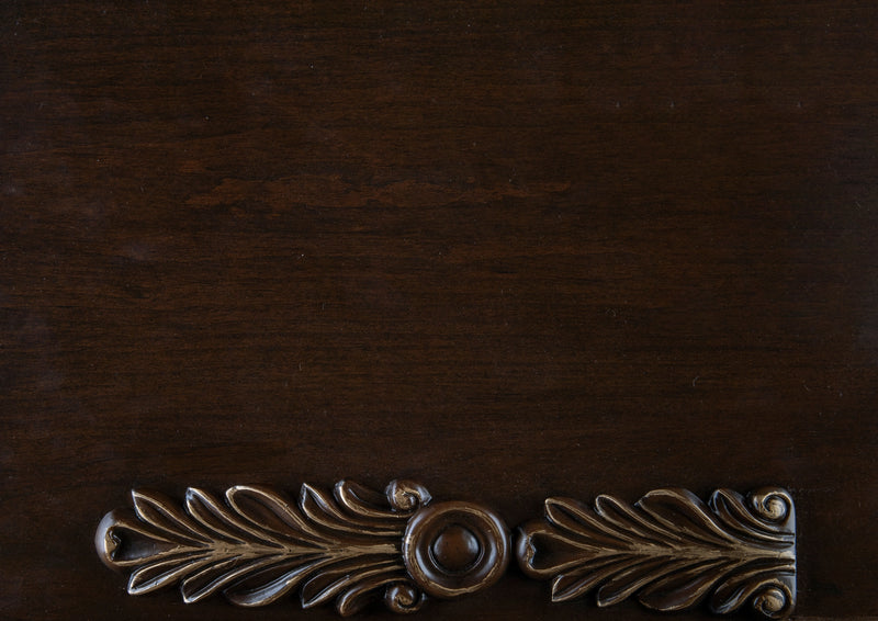Balthasar Cocktail Table