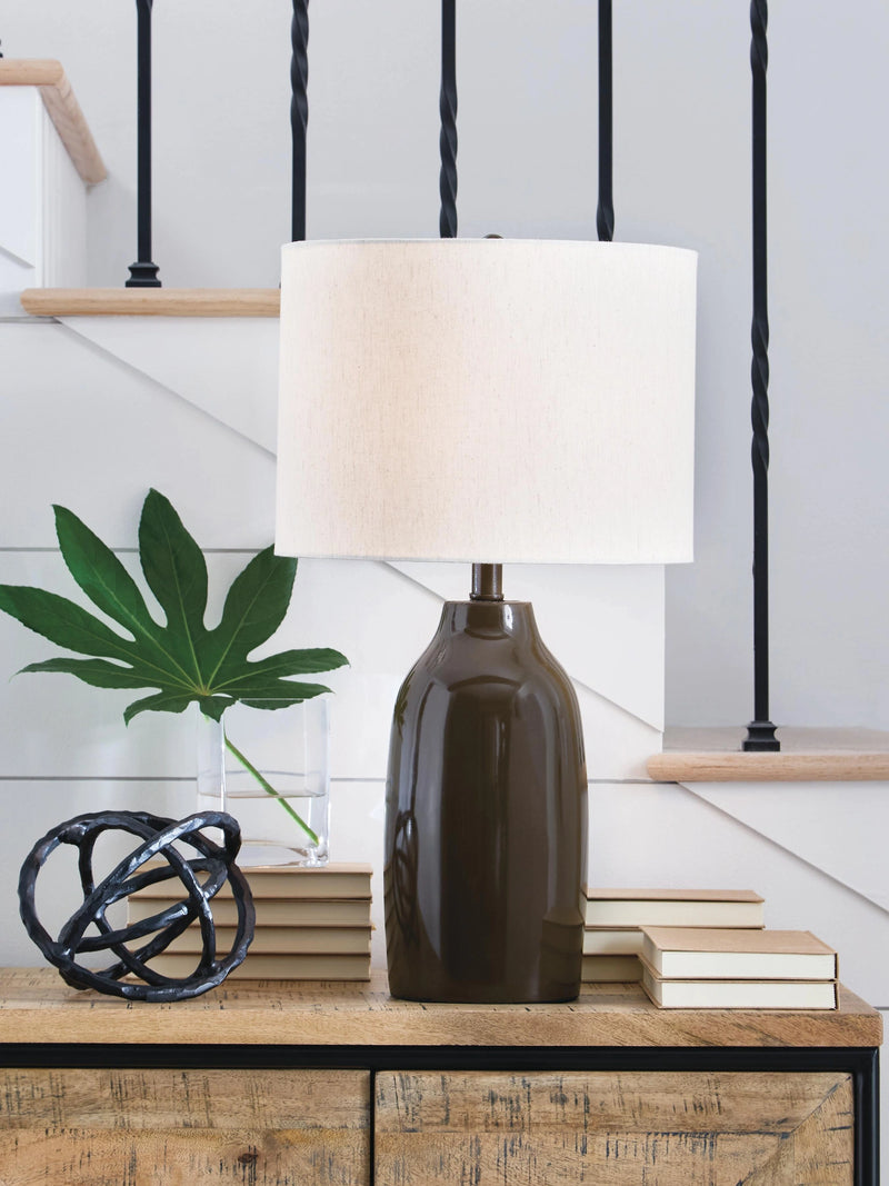 Jyler Table Lamp