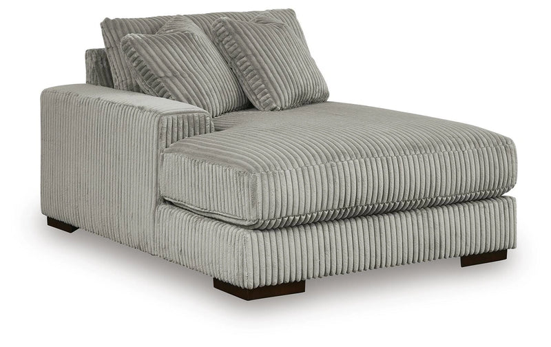 Lindyn Sectional with Chaise